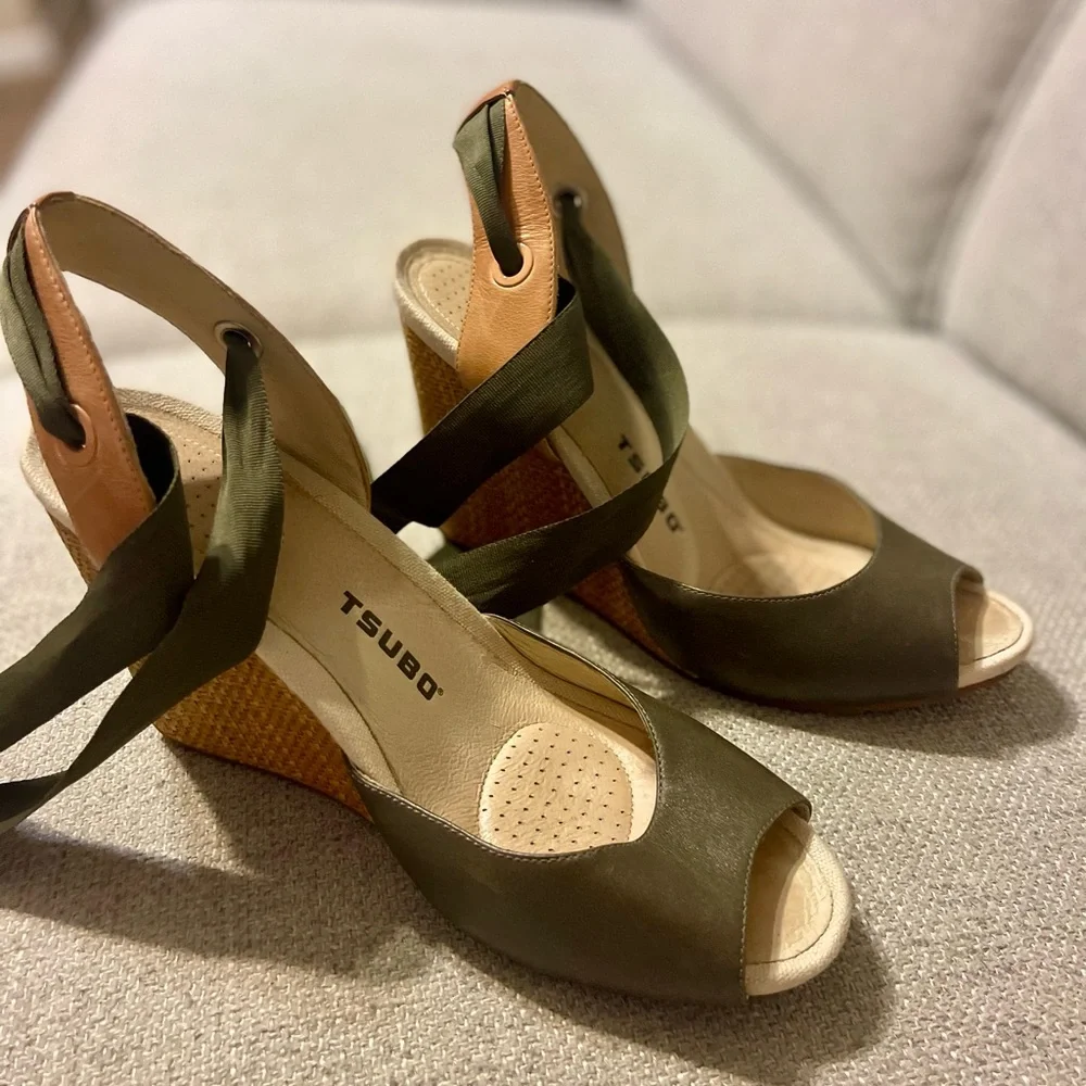 Tsubo Olive Wrap Peep-Toe Wedge Sandals